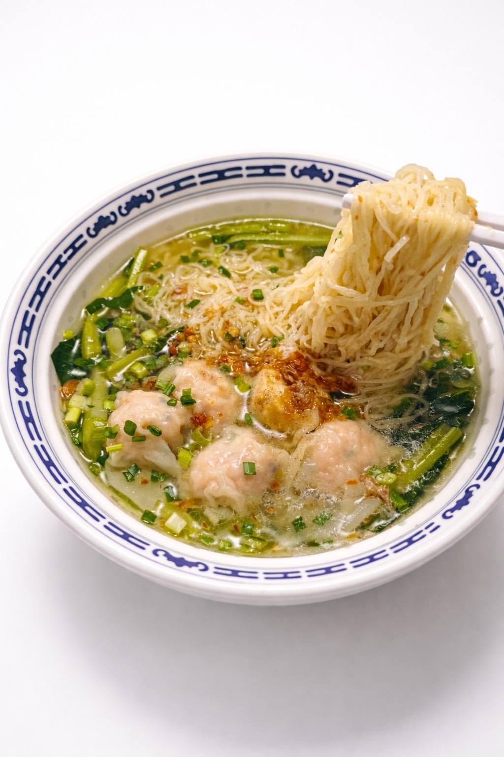 Egg Noodles Wonton Soup